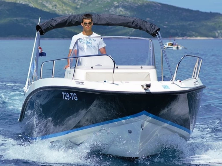 YachtCharter in Trogir - Quicksilver Quicksilver 675 Activ Open auf SamBoat
