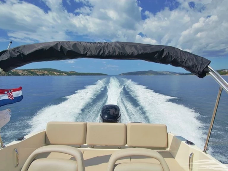 Boot mieten Trogir günstig Quicksilver 675 Activ Open