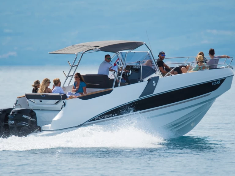 Ein Bénéteau Flyer 8.8 SPACEdeck mieten in Trogir