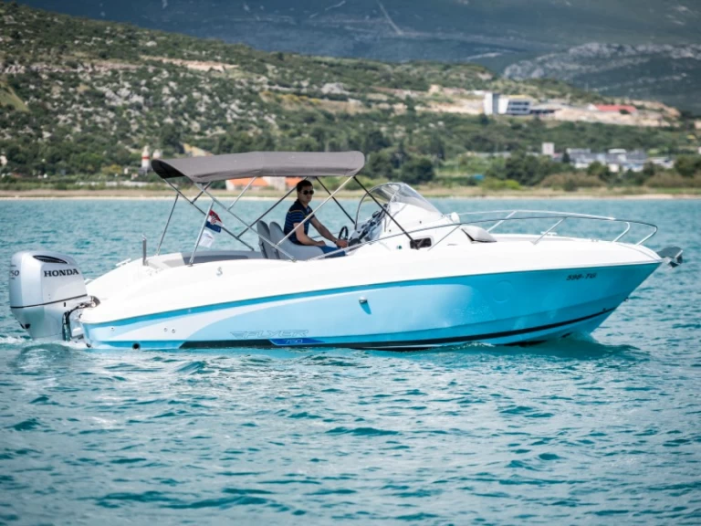 Bootsverleih Bénéteau Flyer 750 Sun Deck Trogir Samboat