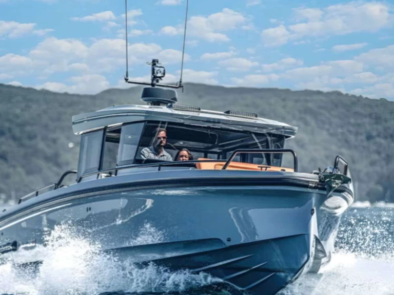 Axopar Axopar 37 XC Cross Cabin mieten Portofino