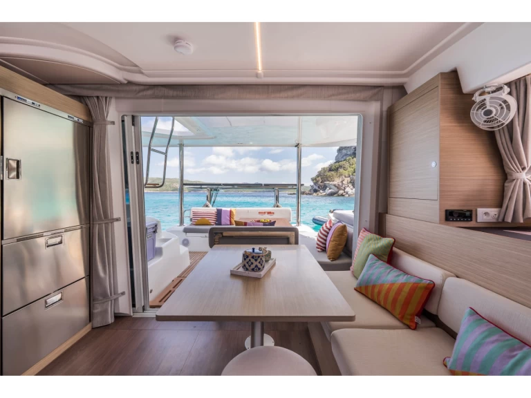 Vermietung Katamaran Lagoon mit Führerschein