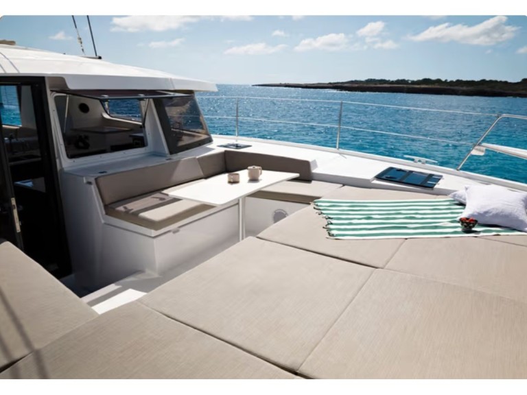 Katamaran mieten in Lefkáda zum besten Preis