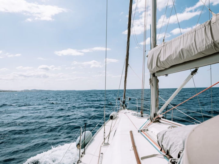 Boot mieten Kallithea günstig oceanis clipper 361