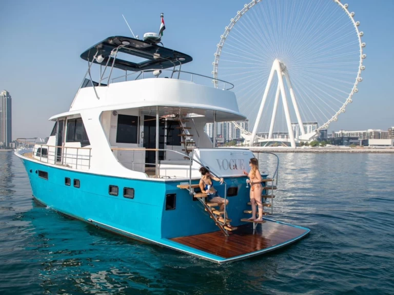 Hatteras 64ft mieten Dubai Marina