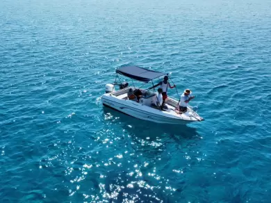 Motorboot mieten in Zakynthos zum besten Preis