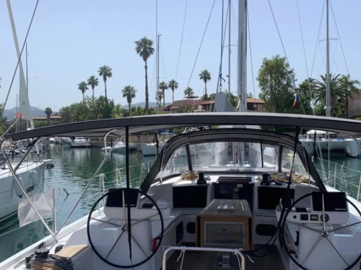 Segelboot mieten in La Trinité-sur-Mer zum besten Preis