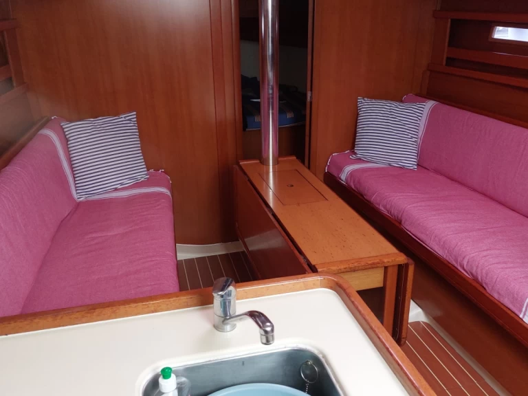 Ein Dufour Dufour 325 Grand Large mieten in La Trinité-sur-Mer