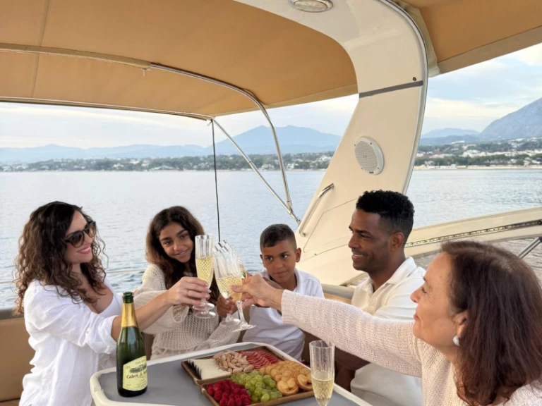 Yacht mieten in Marbella - Princess v45