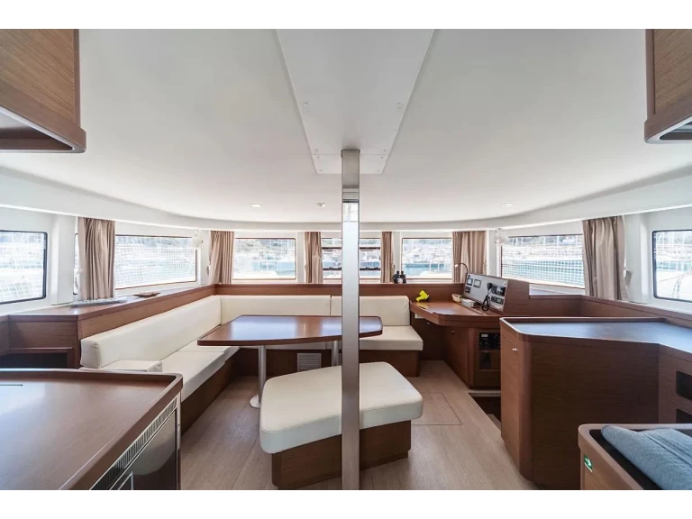 Bootsverleih Lagoon Lagoon 42 Capo d'Orlando Samboat