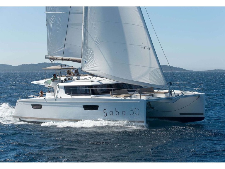 YachtCharter in Capo d'Orlando - Fountaine Pajot Saba 50 auf SamBoat