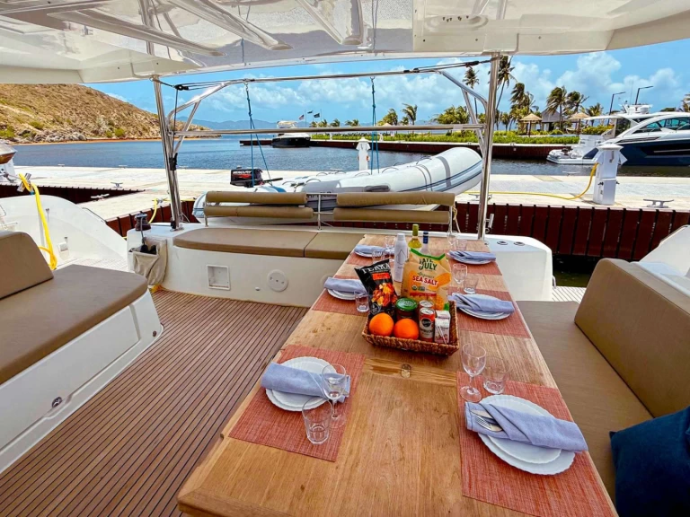 Bootsverleih Lagoon KERRY LEE Britische Jungferninseln Samboat