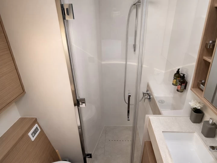 YachtCharter in Kaštela - Lagoon Lagoon 60 auf SamBoat