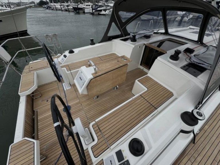 Bavaria Bavaria C42 mieten Skiathos