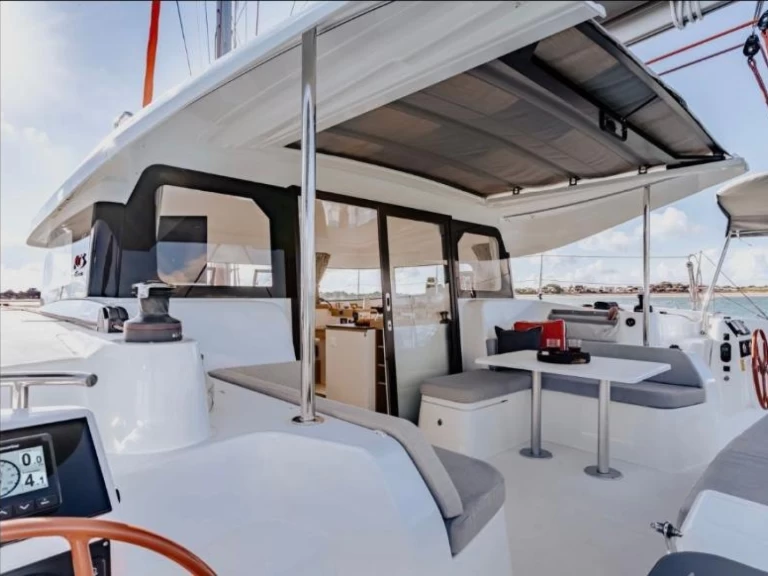 Excess Excess 11 mieten Lefkáda