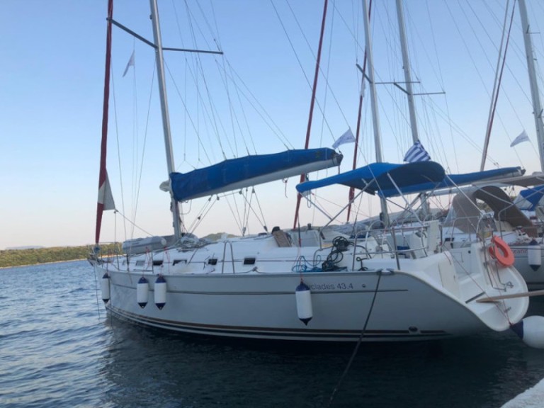 Segelboot mit oder ohne Skipper Bénéteau mieten in Provincia di Sassari