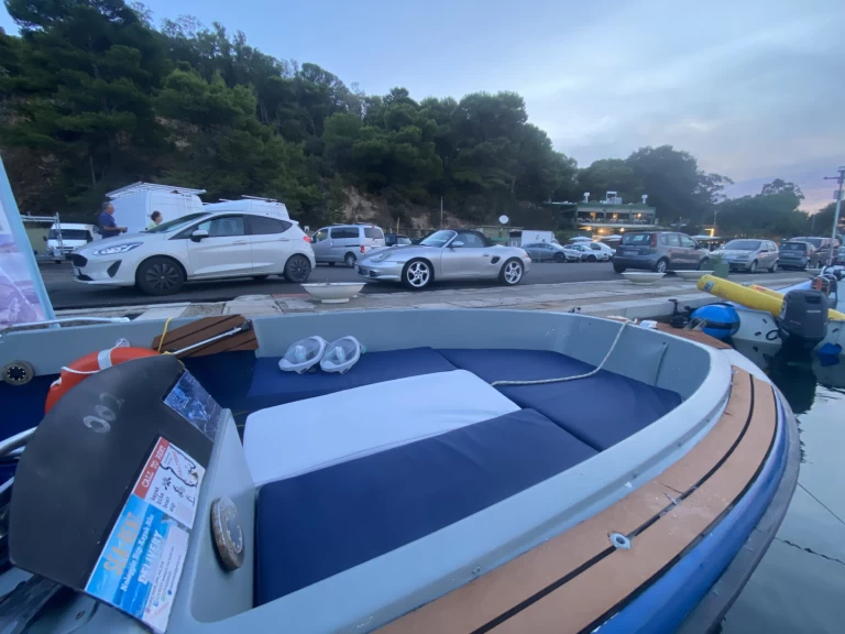 YachtCharter in Cagliari - Sonni vega Sport luxury auf SamBoat