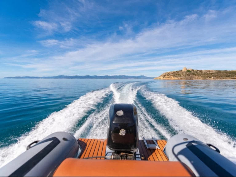 Schlauchboot mit oder ohne Skipper Sacs mieten in Cagliari