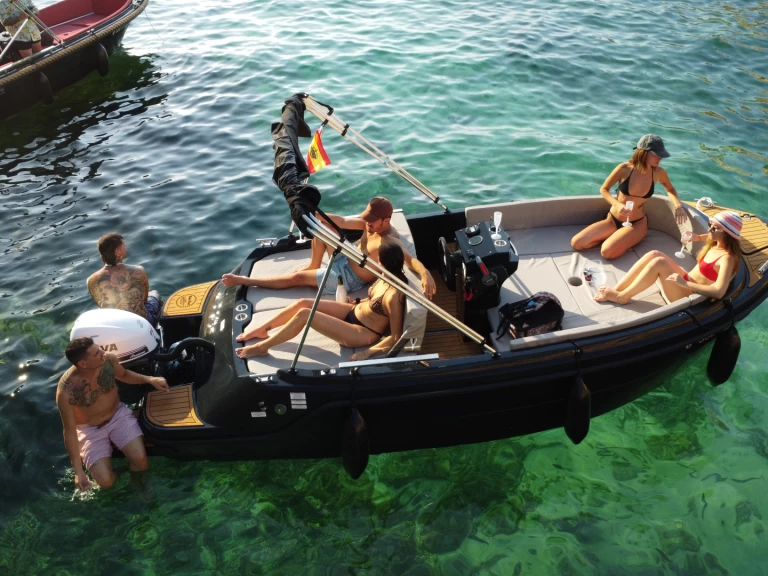 YachtCharter in San Antonio Port - Mareti Open 500 Classic auf SamBoat