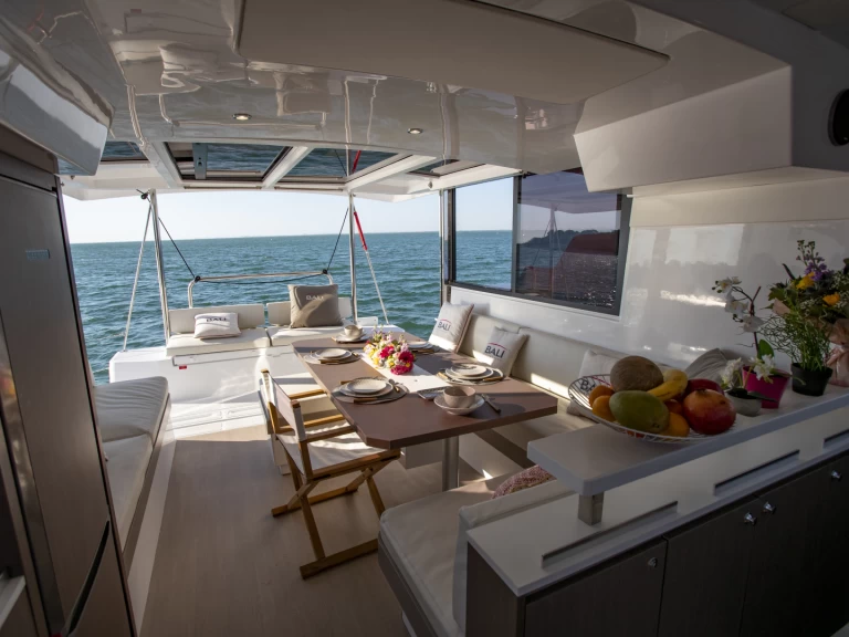 Vermietung Katamaran Bali mit Führerschein