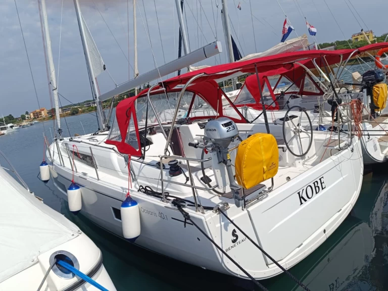 Boot mieten Pomer günstig Oceanis 40.1