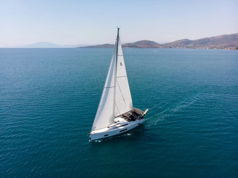 Ein Bénéteau Oceanis 46.1 mieten in Deme of Volos