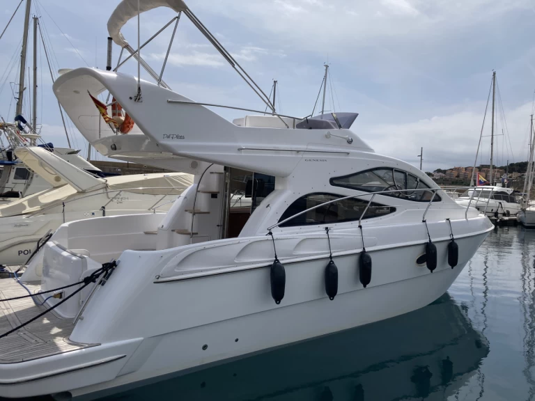 Ein Genesis Del plata  mieten in Badia de Cadaqués