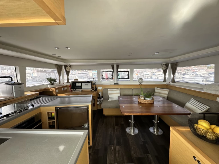 Katamaran mieten in Hyères zum besten Preis