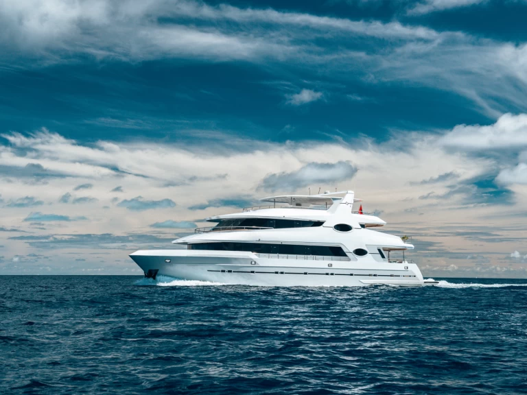  Luxury Motor Yacht  mieten Malé