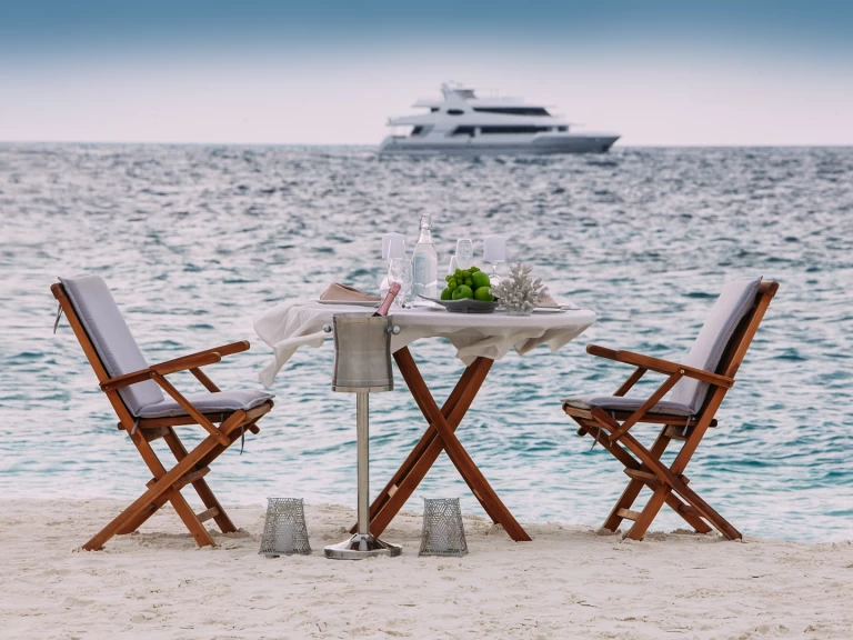 Bootsverleih  Luxury Motor Yacht  Malé Samboat