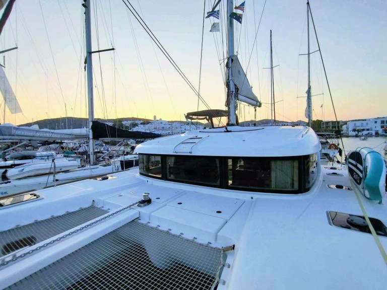 YachtCharter in Pórto Chéli - Lagoon Lagoon 39 auf SamBoat