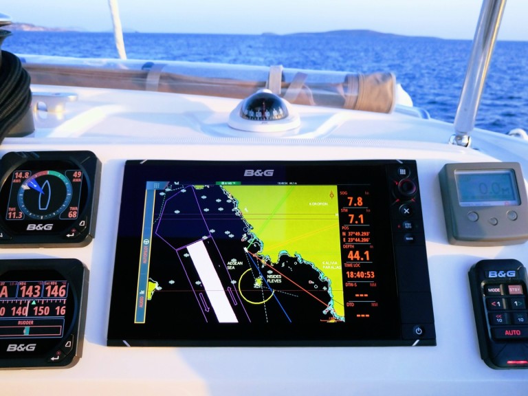 Boot mieten Pórto Chéli günstig Lagoon 39