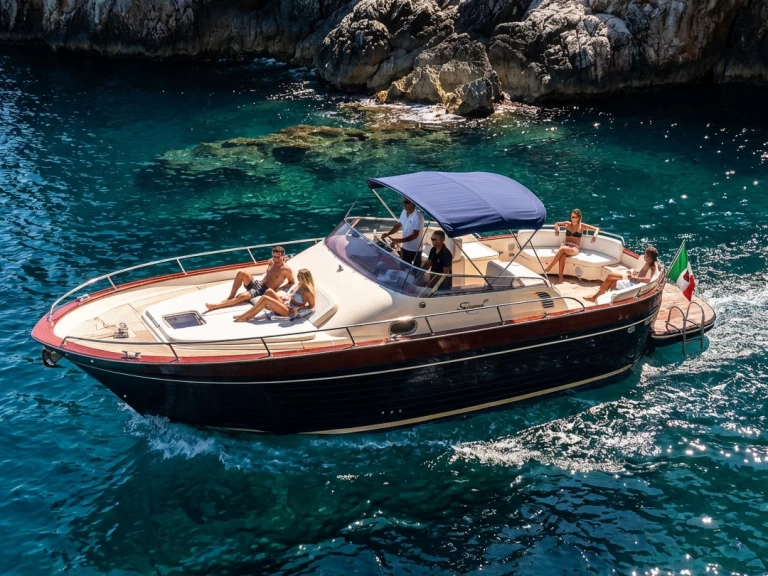 Motorboot mieten in Amalfi zum besten Preis