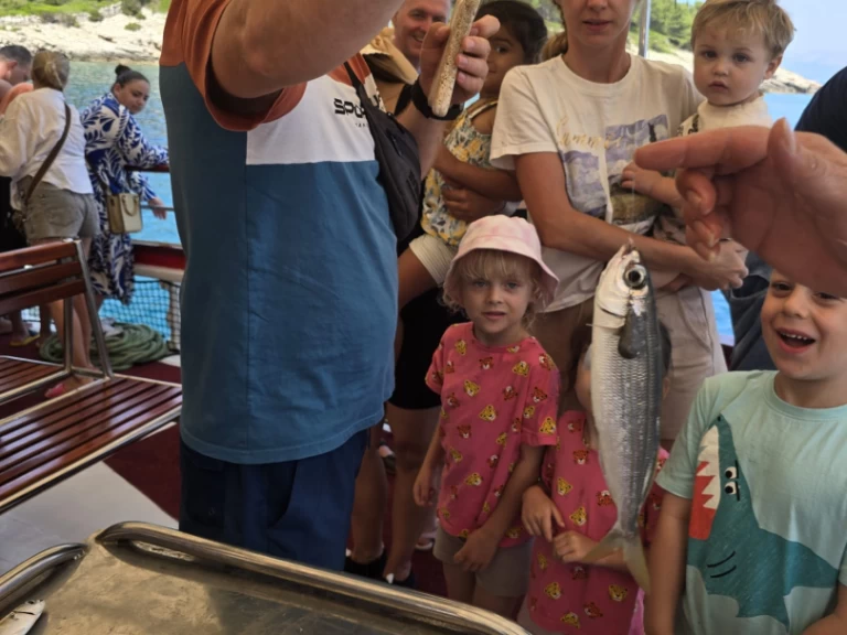 Wooden boat Classic mieten Omiš