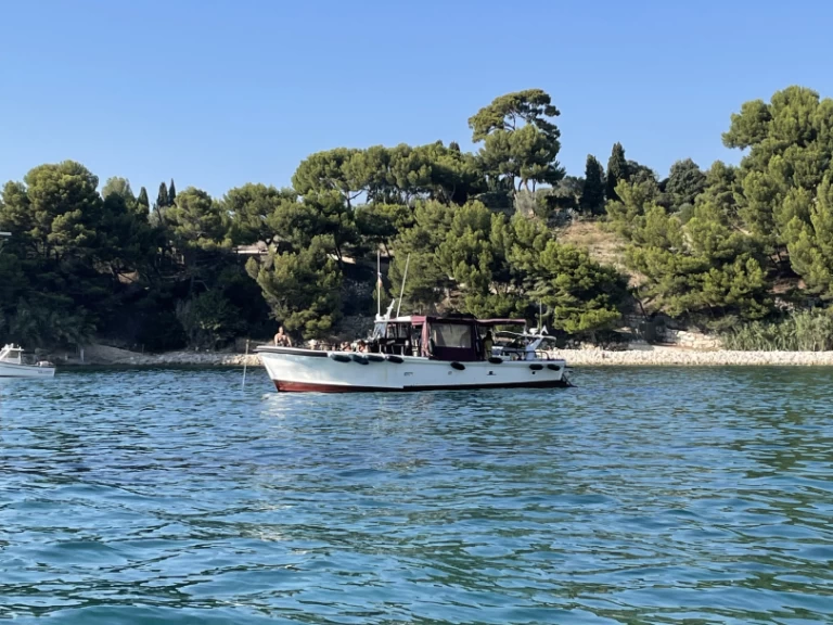 Motorboot mieten in Cassis - Pantasso Bateau en bois 