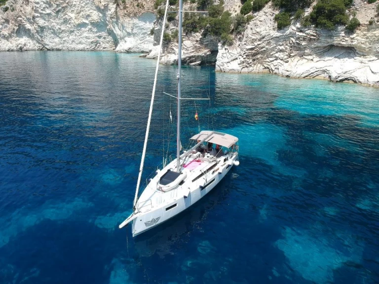 Segelboot mieten in Lefkáda zum besten Preis