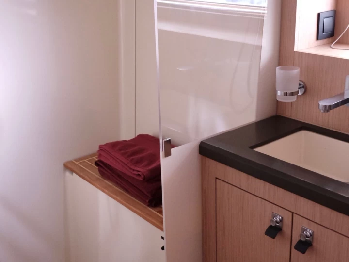 Ein Bénéteau Oceanis Yacht 62 mieten in Castiglioncello