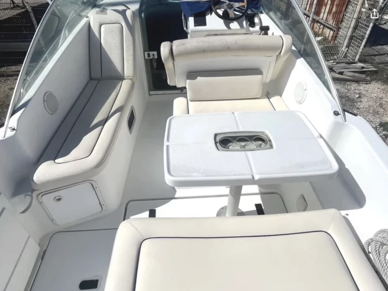 Motorboot mieten in Bormes-les-Mimosas - Bénéteau Flyer 701