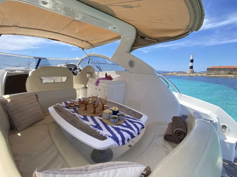 Motorboot mieten in Port Olímpic of Barcelona zum besten Preis