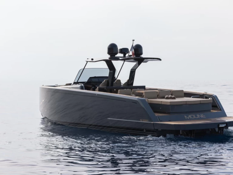 Pardo Yachts Pardo 43 mieten Beaulieu-sur-Mer