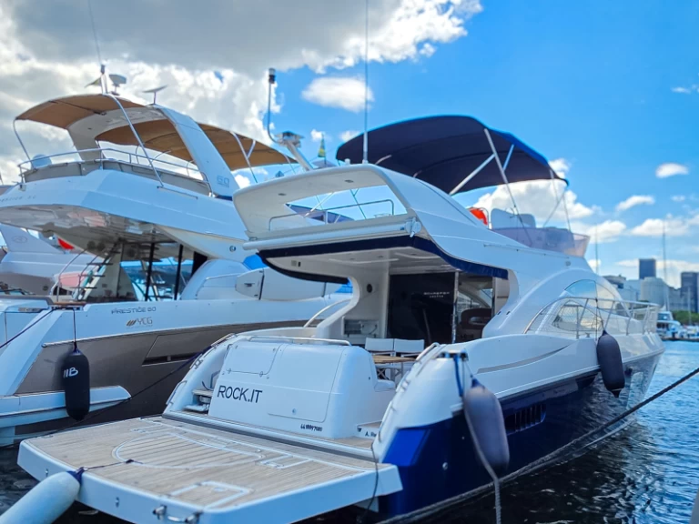 Motorboot mieten in Rio de Janeiro (state) zum besten Preis