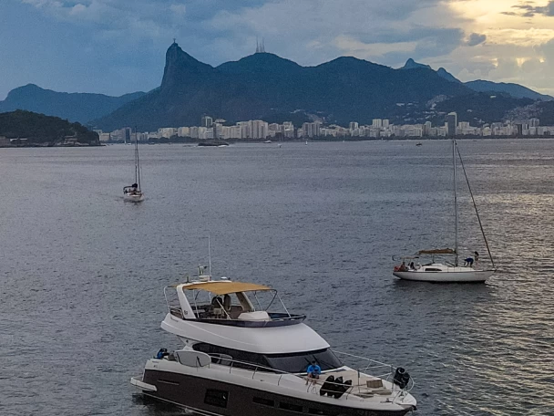Ein Prestige 60 flybridge mieten in Rio de Janeiro (state)