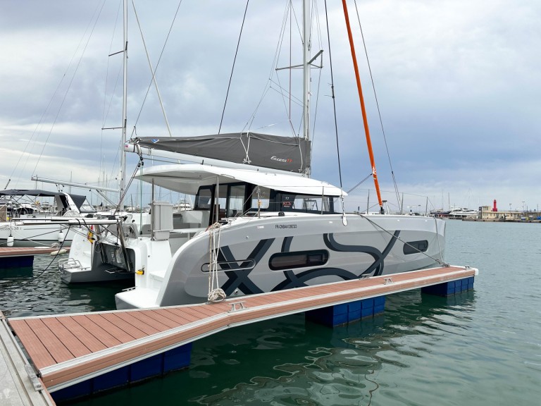Katamaran mit oder ohne Skipper Excess mieten in Palma de Mallorca
