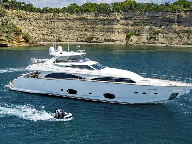 Bootsverleih Custom Line Anne Marie Neapel Samboat