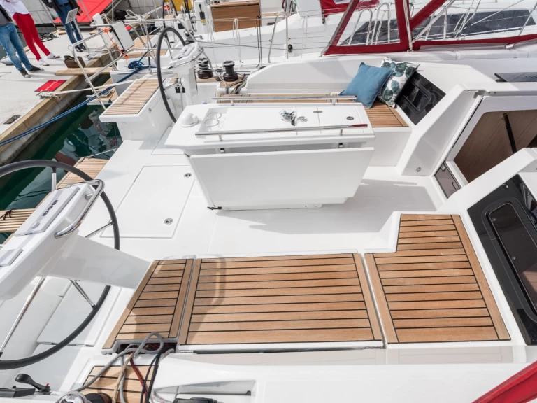 Bénéteau Oceanis 46.1 mieten Pomer