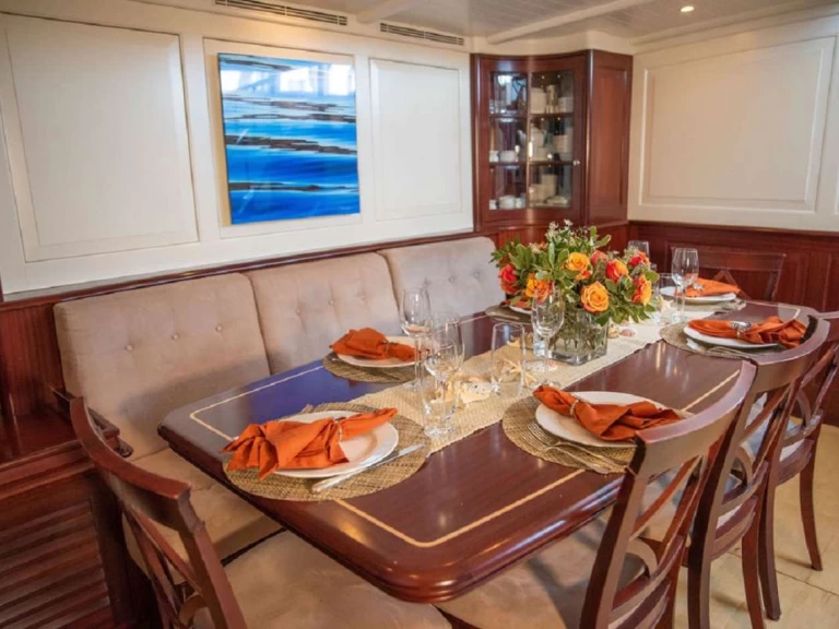 Bootsverleih Holland  AURELIUS  Antigua Samboat