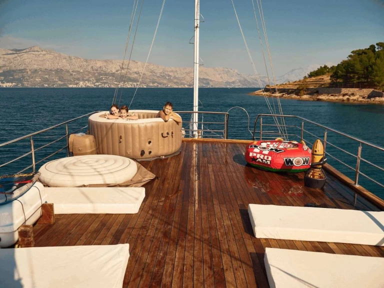Yacht mieten in Split -  Custom Built Aluminum Cutter TREBENNA