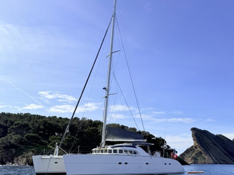 Boot mieten Fort-de-France günstig Lagoon 570