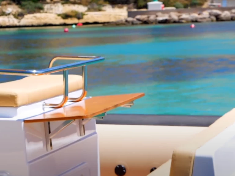 Boot mieten Puerto Portals günstig DR 760 FAMILY