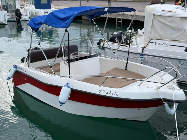 Motorboot mit oder ohne Skipper Mareti mieten in Roda de Barà